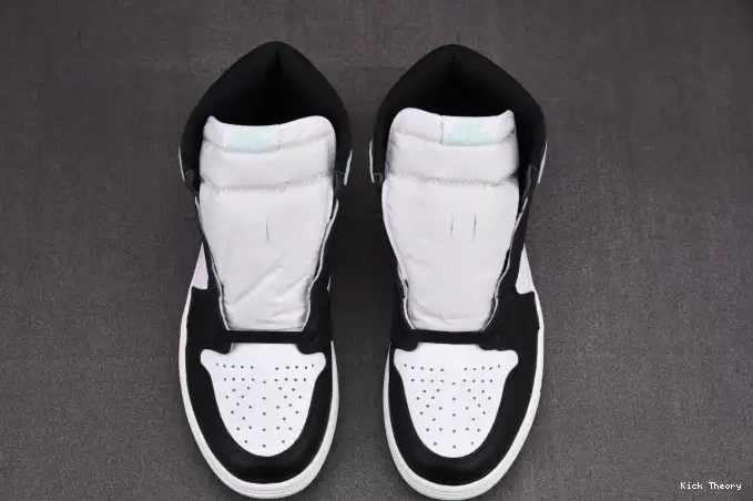 Kick Theory High Igloo Retro 861428-100 Jordan 1 0512